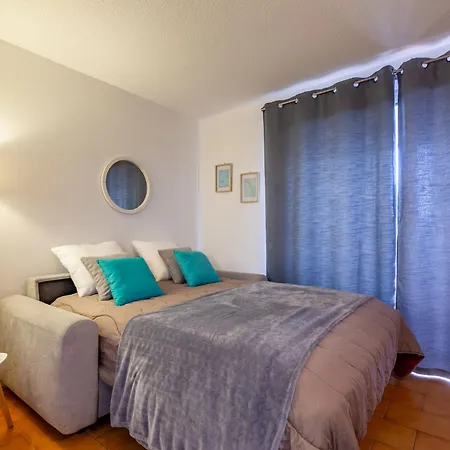 Les Coteaux De La Nartelle-22 By Interhome